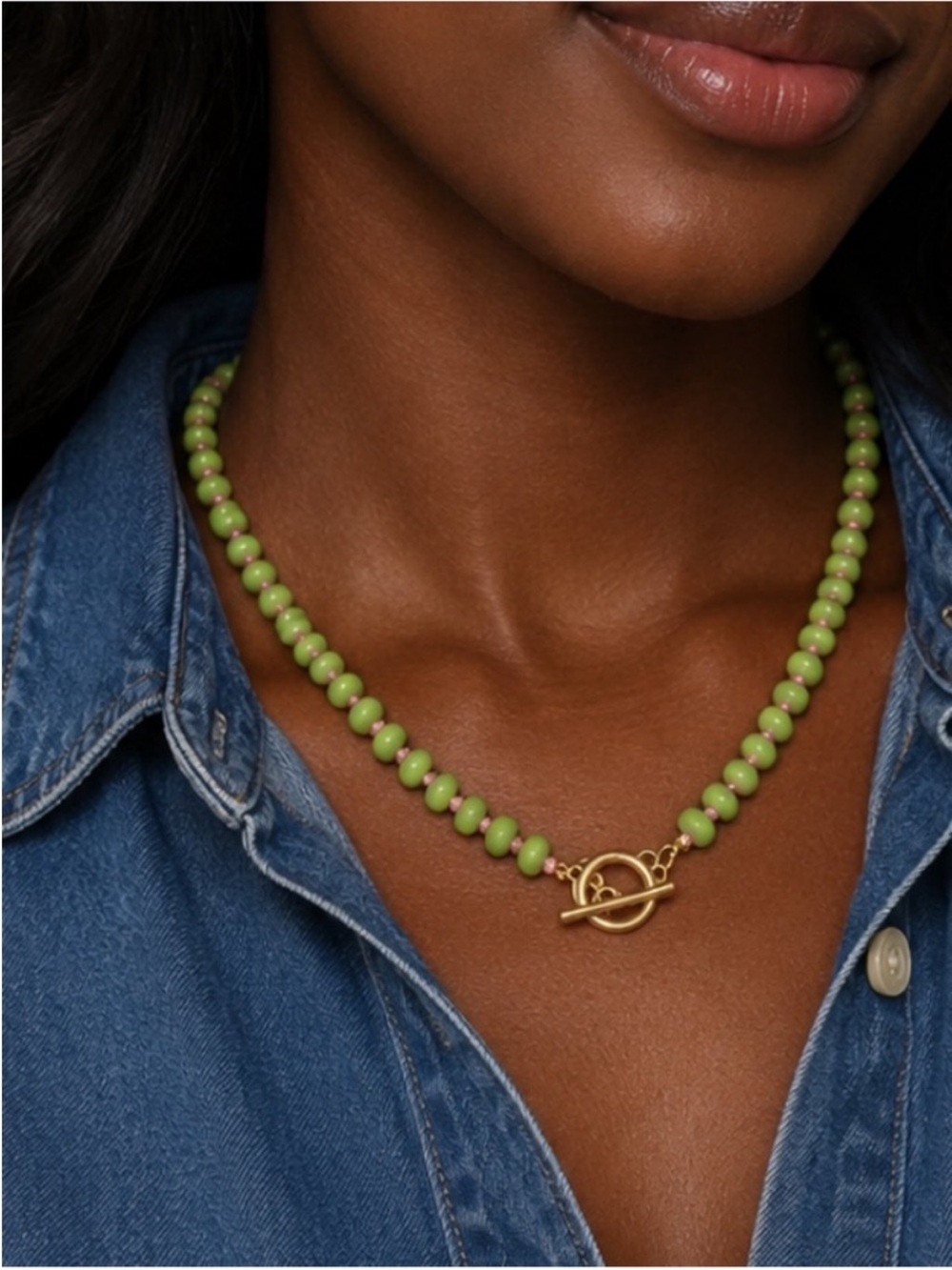 New! Coastal Preppy Green Pink Beaded Dopamine Toggle Necklace NWOT 5028
